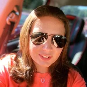 Meet your Posher, Chrissy